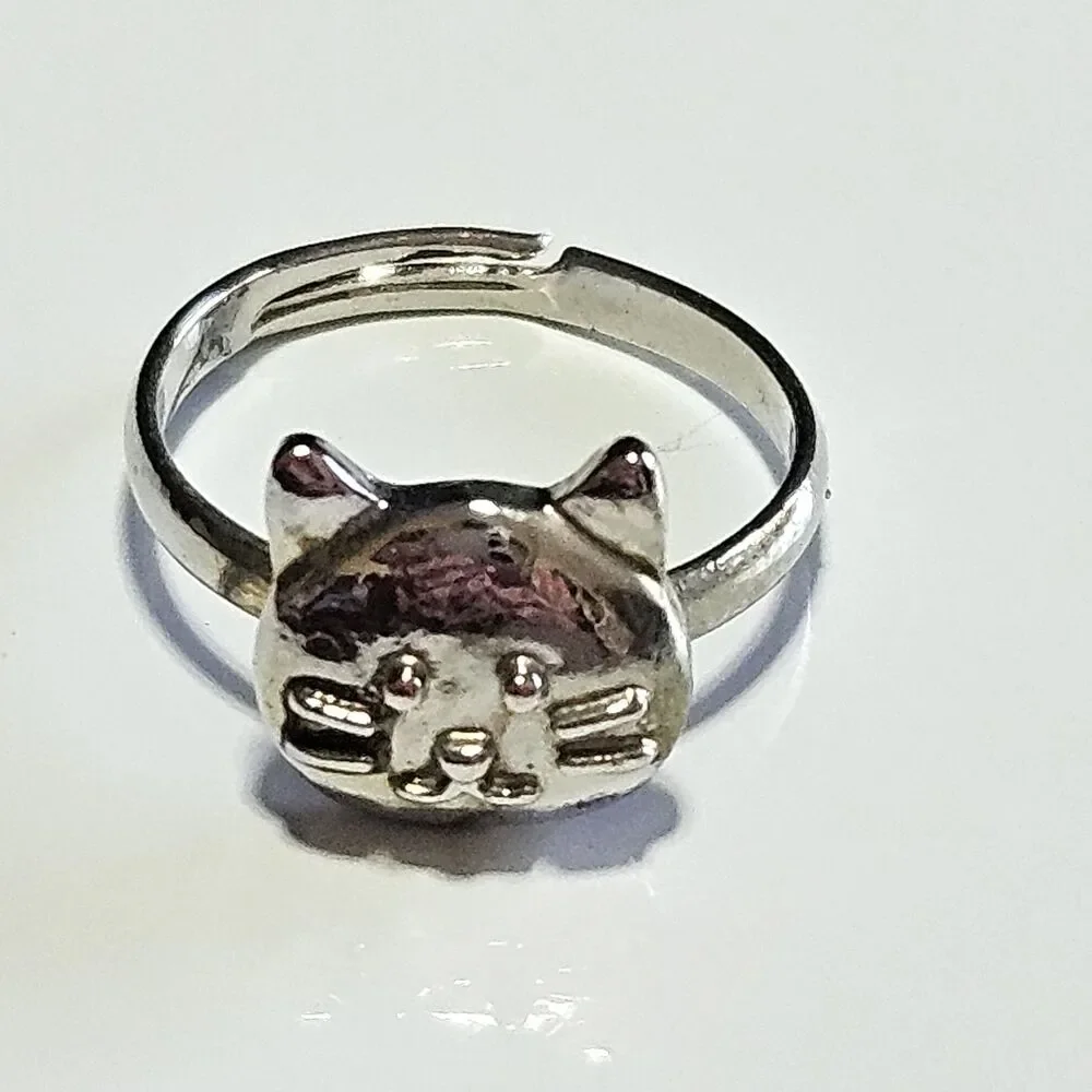 Silver Tone Kitty Cat Whisker Face Adjustable Ring Small